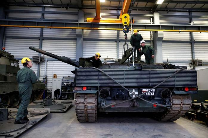  Польша хочет подготовить украинские экипажи Leopard 2 за пять недель