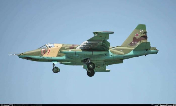 Нацгвардійці з «Ігли» збили ворожий Су-25 в районі Бахмута. Фото: Мілітарний