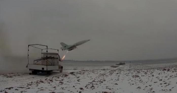Во время испытания украинского дрона-камикадзе, скриншот видео