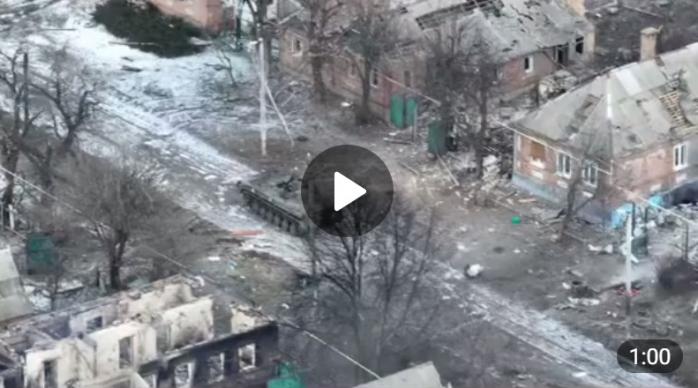 Украинская БМП-2 в упор атаковала оккупантов близ Бахмута