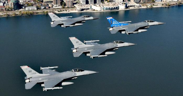 Самолеты F-16, фото: ТСН