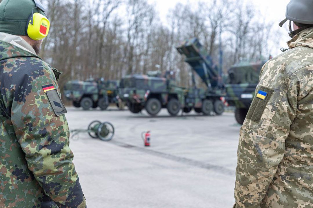 Мотивовані і досвідчені - українські військові швидко вчаться на ЗРК Patriot 