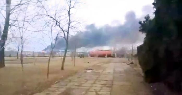 Пожежа у Бердянську, скріншот відео