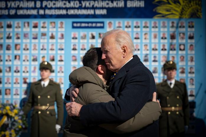 Исторический визит Байдена – что привез и о чем сказал президент США в Киеве