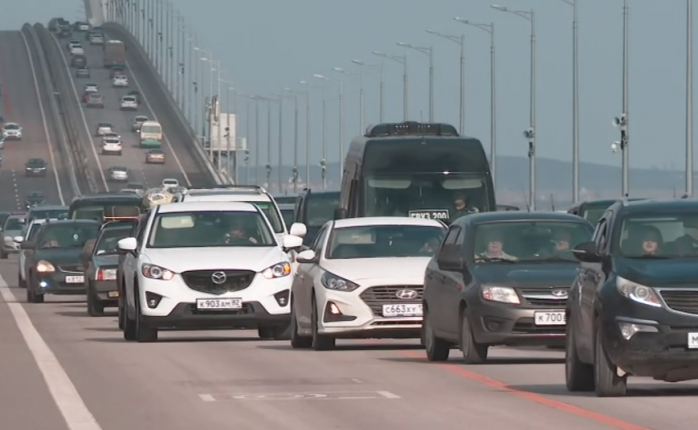 В рф заявили об открытии Крымского моста, по нему уже везут ликвидированных в Украине россиян 