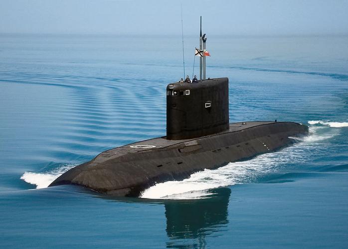 россия вывела в Черное море субмарину с «Калибрами». Фото: Википедия