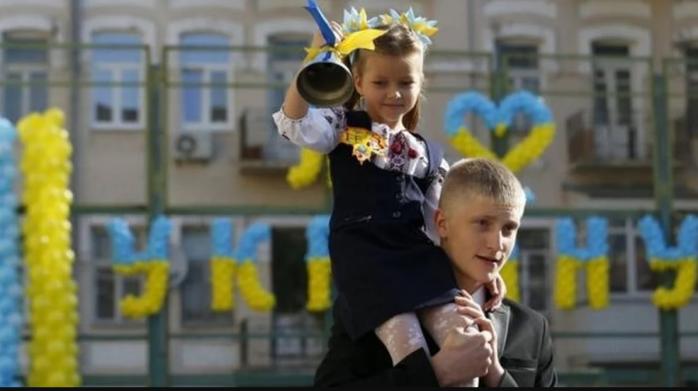 95% киевских старшеклассников испытывают гордость за Украину – КГГА