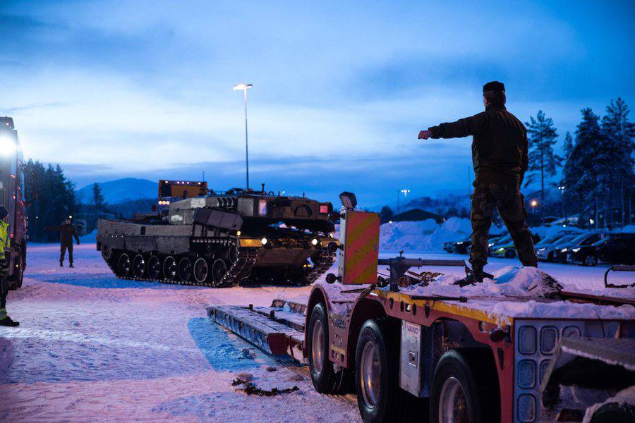 Норвегія відправила в Україну нову партію танків Leopard 2
