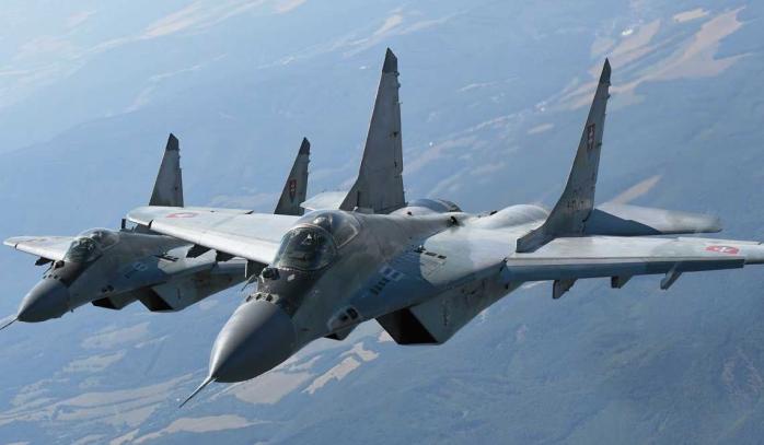 Первые четыре словацких МиГ-29 получила Украина