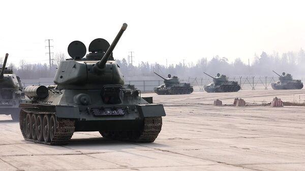 путін пригрозив модернізувати 1 тис. 600 танків. Фото: РІА «Новости»