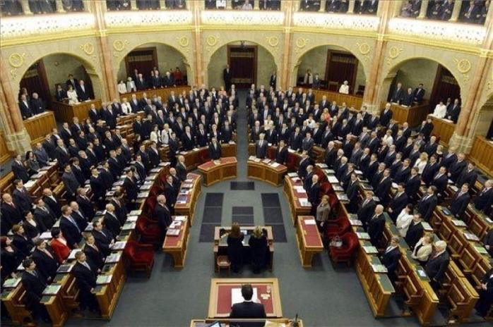  Парламент Венгрии ратифицировал вступление Финляндии в НАТО