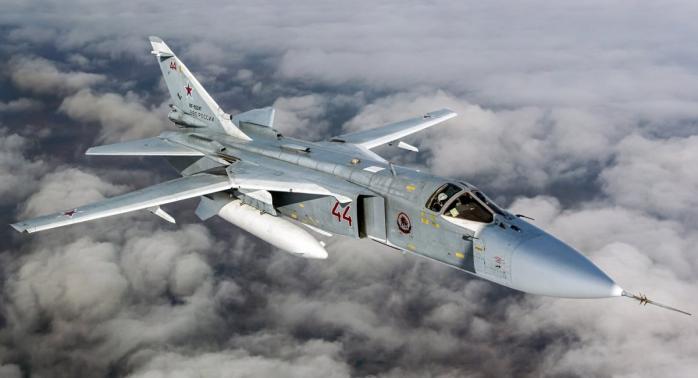 Под Бахмутом уничтожен Су-24М россиян — Воздушные силы 