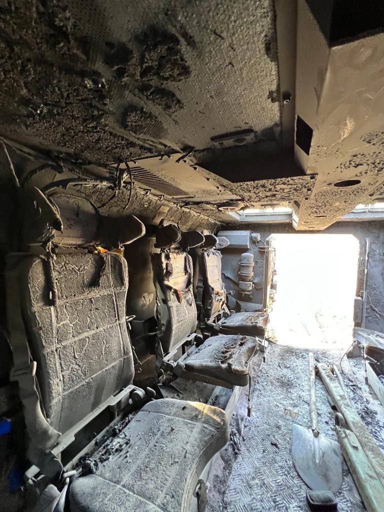 Бронеавтомобіль «Варта» з українськими військовими потрапив під артобстріл під Бахмутом - він вцілів 