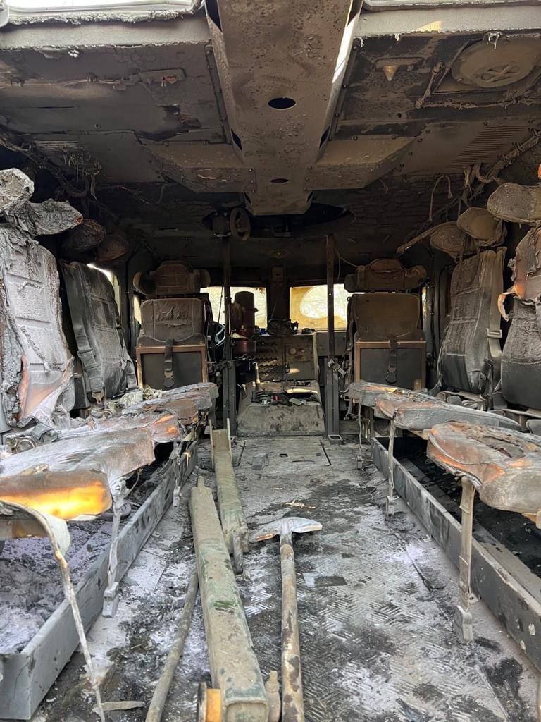 Бронеавтомобіль «Варта» з українськими військовими потрапив під артобстріл під Бахмутом - він вцілів 