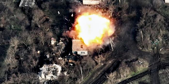 Уничтожение российского склада, скриншот видео