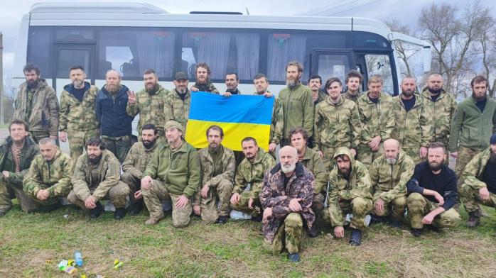 Состоялся большой обмен пленными — Украина вернула 130 бойцов