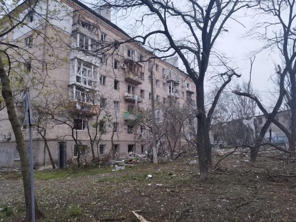 Рашисти вдарили "Калібрами" по Миколаєву, є влучання і жертви 