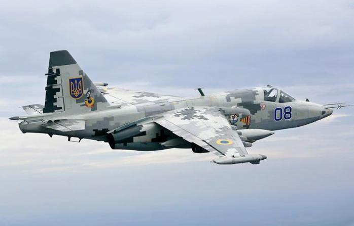 Два українських Су-25 в парі вдарили по позиціях росіян