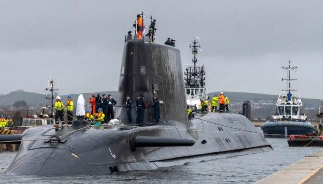В Англії у туалетній кабінці бару знайшли «конфіденційні» креслення атомного підводного човна Anson