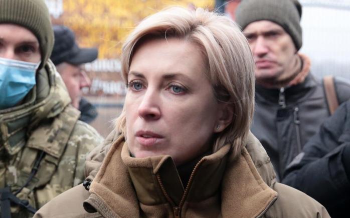 Київ радить українцям на окупованих територіях не брати російські паспорти