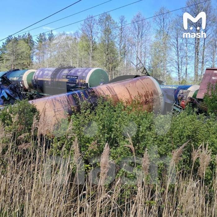 Біля Брянська відновили рух поїздів на підірваній ділянці колії - у росії вже мовчать про диверсію