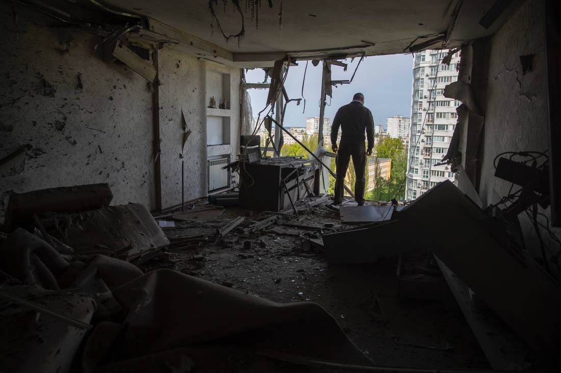 Зруйнований будинок у Києві. Фото: КМДА