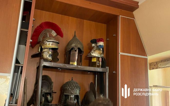 В екс-нардепа з Криму знайшли колекцію стародавніх українських артефактів