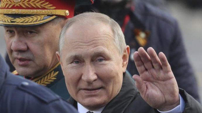 Живой щит для неба над Кремлем – путин собрал на парад 9 мая шестерых лидеров стран СНГ