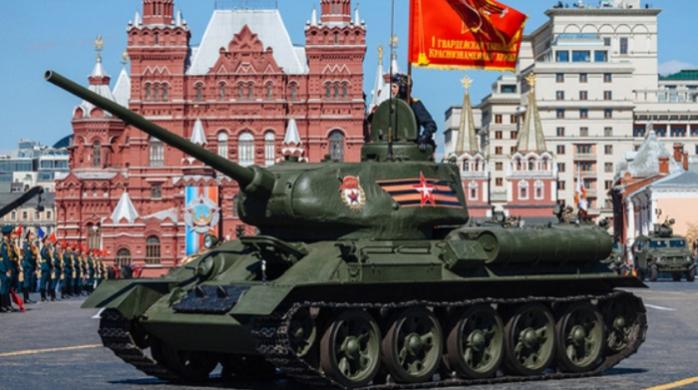 «Вторая армия мира» показала на параде лишь один 80-летний танк