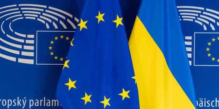ЄС на рік продовжує безмитну торгівлю з Україною