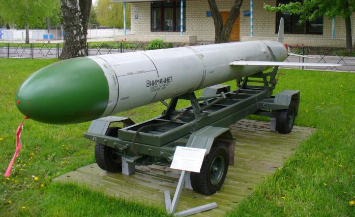 Знайдені у Польщі уламки ракети – від російської Х-55, стверджує експертиза