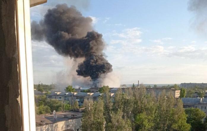 Росспропагандисты подтверждают новый взрыв в Луганске – прилетело в авиационное училище