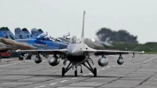 Министр ВВС США раскрыл ориентировочные сроки поставки F-16 в Украину