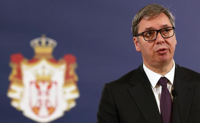 Фанат путіна подав у відставку з посади лідера правлячої партії Сербії