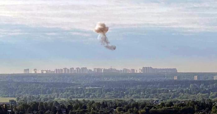 москву и подмосковье рф атаковали десятки БПЛА. Фото: Telegram-каналы