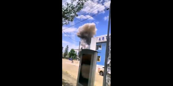 Последствия мощного взрыва в Бердянске, скриншот видео 