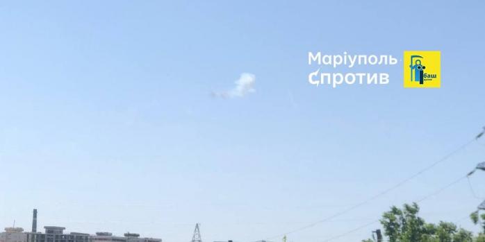 Возле «Азовстали» в Мариуполе раздался взрыв, работает ПВО