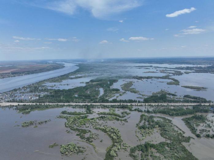 Підриваються від найменшого дотику - у Чорне море винесло міни і багато боєприпасів