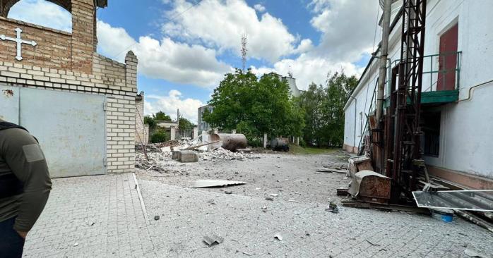 Оккупанты обстреляли церковь в Херсонской области. Фото: Андрей Ермак