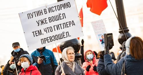 Розвідка Британії - росія намагається приховати злочини проти дітей в Україні