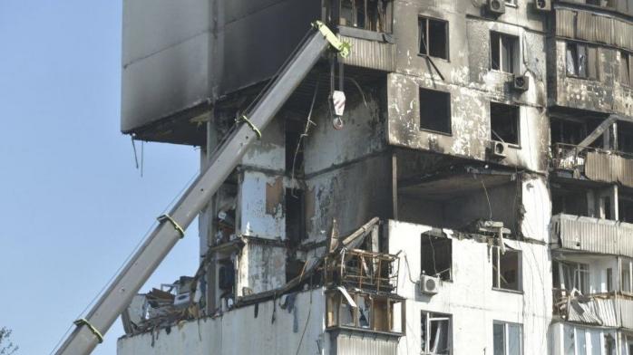 Взрыв многоэтажки в Киеве - из-под завалов получили третью погибшую