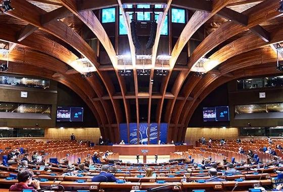 ПАРЄ схвалила резолюцію про повну підтримку «мирного плану» Зеленського