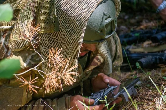 Украинский десант занял позиции на левом берегу Днепра под Херсоном - российские «военкорры»