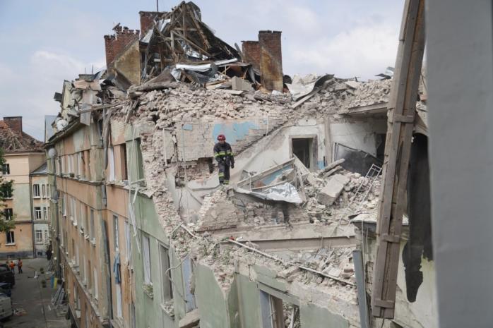 У Львові оголосили дводенну жалобу, на момент атаки 10 укриттів були зачинені