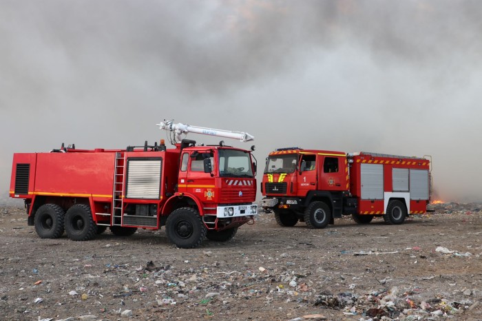 Пожежа на сміттєзвалищі у Херсоні, фото: ДСНС
