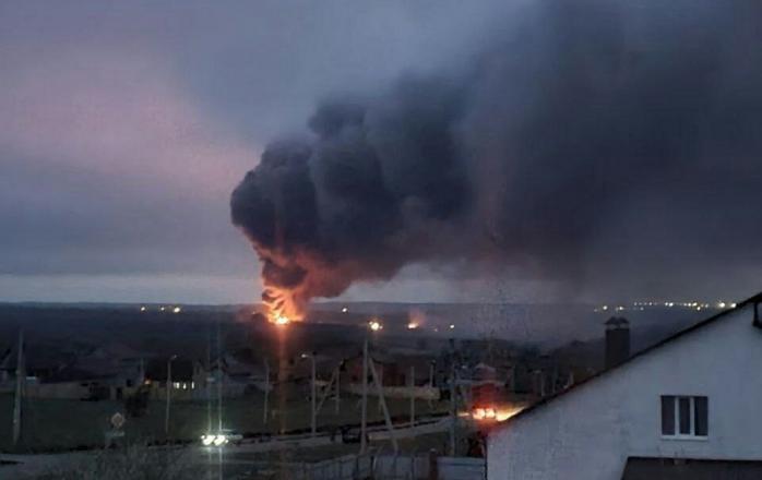 Вибухи прогриміли у воронежі та курській області. Фото: 