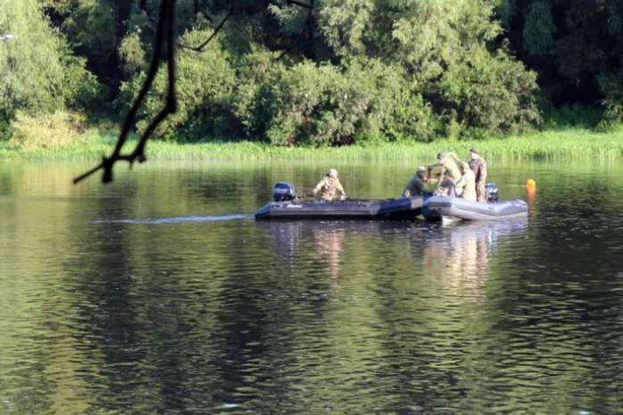 Російський танк затонув у Десні під час спроби переправитися через річку, фото: Генштаб ЗСУ