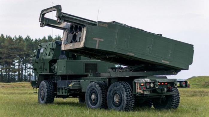 Снаряди, зенітні ракети й бронетехніка - США готують для України пакет допомоги на 400 млн