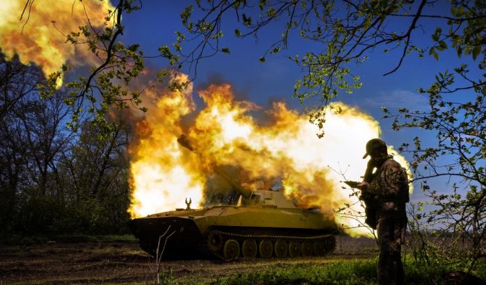 Вибухи в окупованому Токмаку: детонує склад з боєприпасами