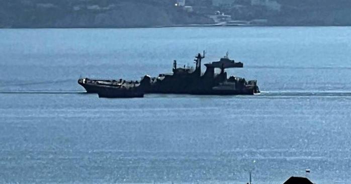 В ВСУ заявили о не боеспособности поврежденного корабля рф Оленегорский горняк. Фото: 